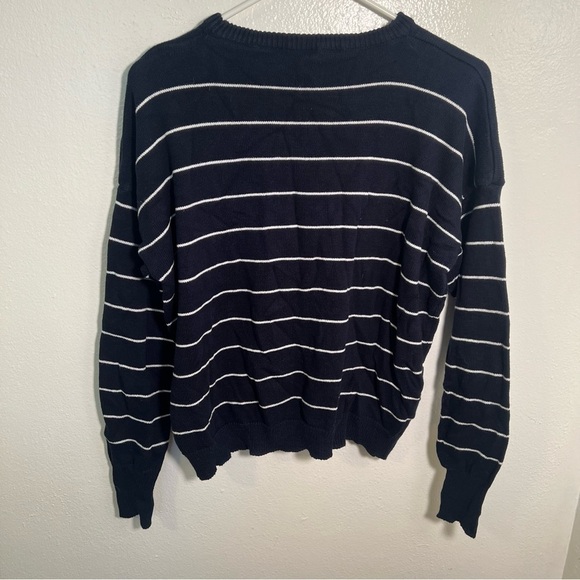Brandy Melville Jessica Sweater Crewneck Navy White Stripes - Picture 7 of 11